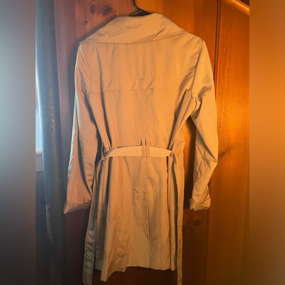 Liz Claiborne Waterproof Trench Coat - Picture 3 of 6